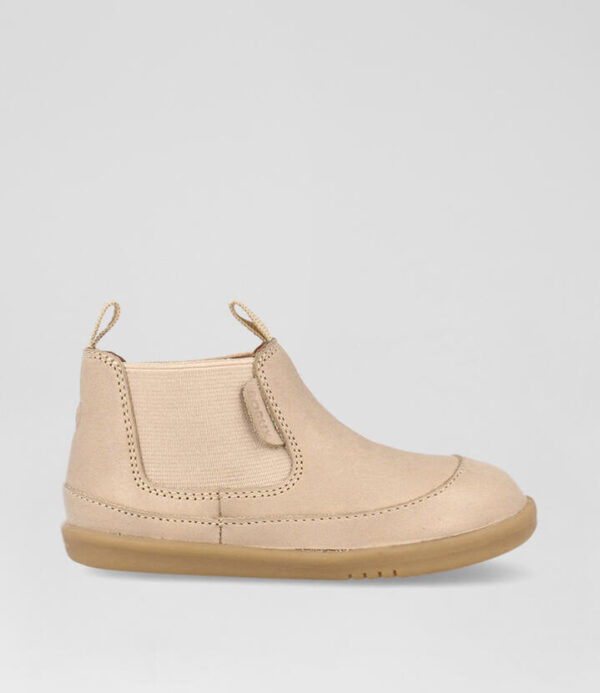 Iw Traveler Oat Milk Leather Chelsea Boots