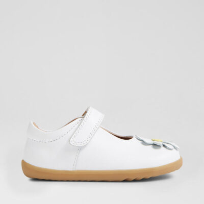 Su Pixie White Leather Flat Shoes