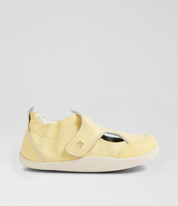 Xp Breeze Pale Banana Leather Flat Shoes